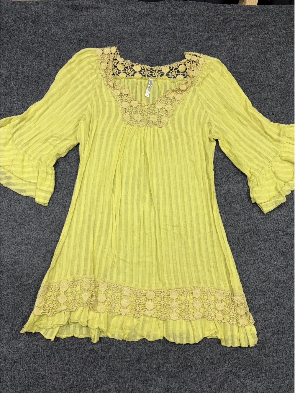 Light Yellow Boho Crochet Trim Tunic Top Size N